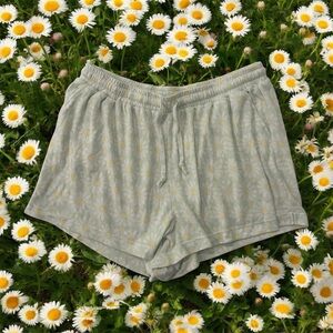 Women’s Sleep Shorts Daisy Light Green Comfy Soft